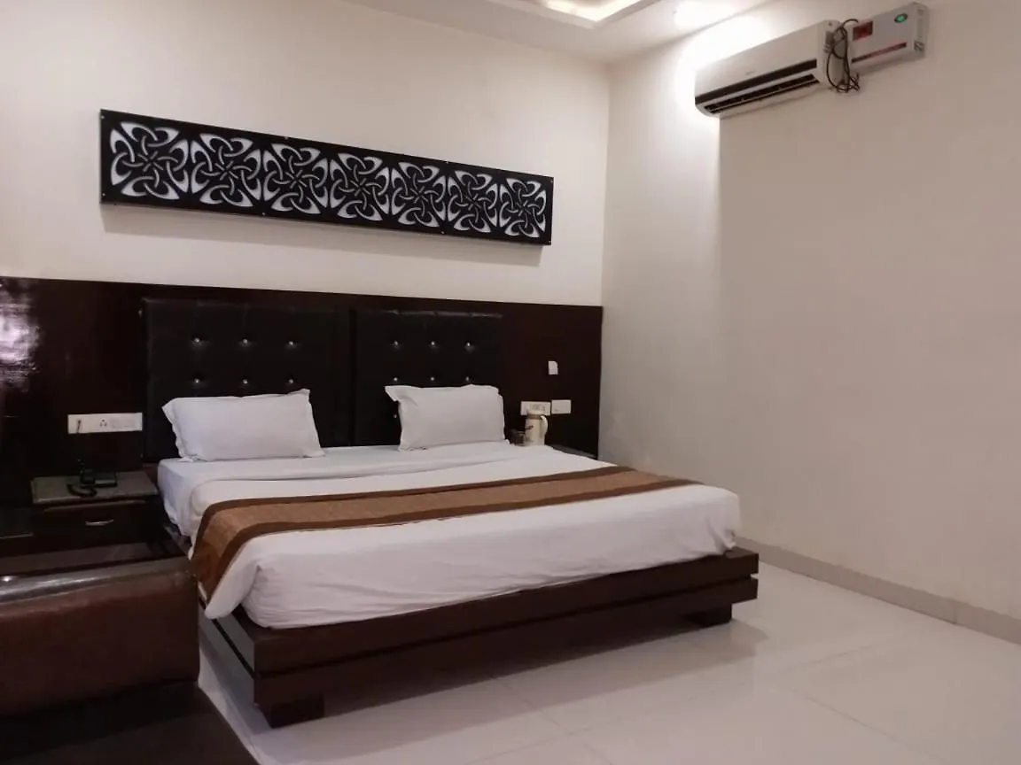 Hotel Avalon Taj Agra 3*, Agra (Uttar Pradesh)
